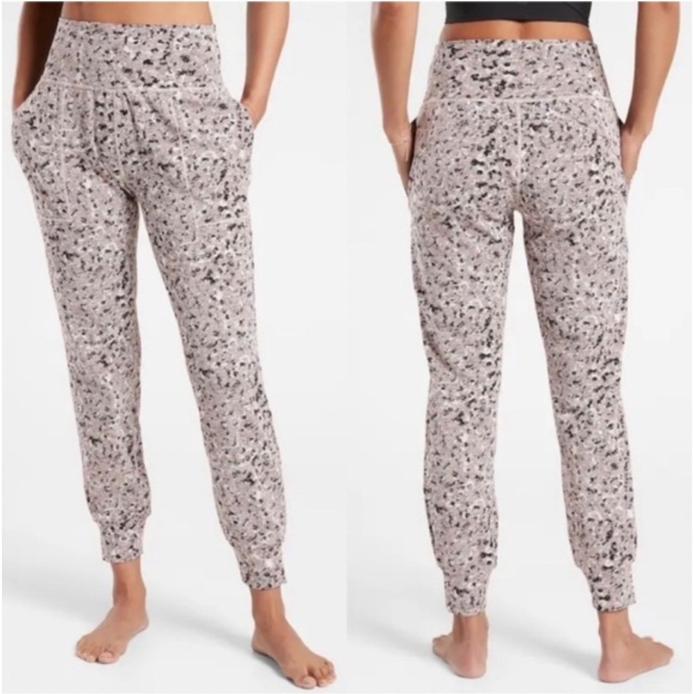 Athleta Salutation Textured Jogger Meadow Decadent‎ Chocolate XXS